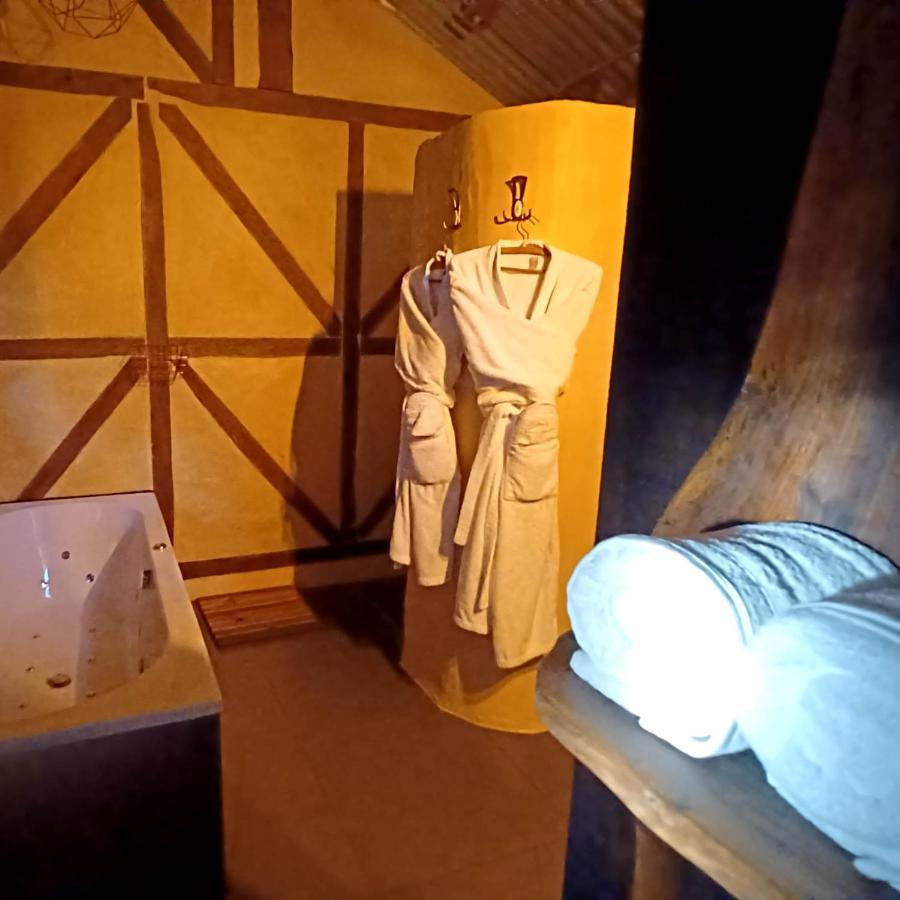 La Cabane Du Coing วิเซ ภายนอก รูปภาพ